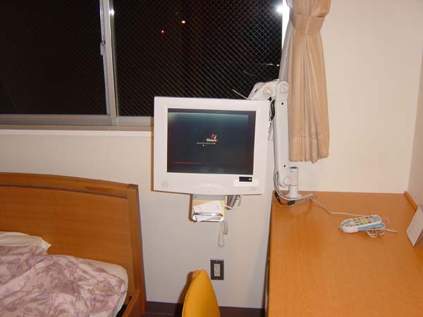 Live Creator ARM2-26SP40R 液晶モニタ・TV用VESA対応ポールクランプ式ロングアーム960mm ヨドバシ.com - ライブクリエータ Live Creator LCDモニタ・LCDテレビ